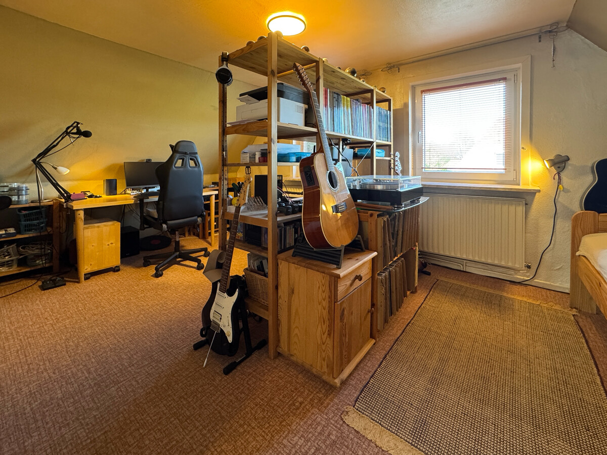 Weiteres Zimmer als Kinderzimmer oder Hobbyraum Weiteres Zimmer als Kinderzimmer oder Hobbyraum - Objekt 9823