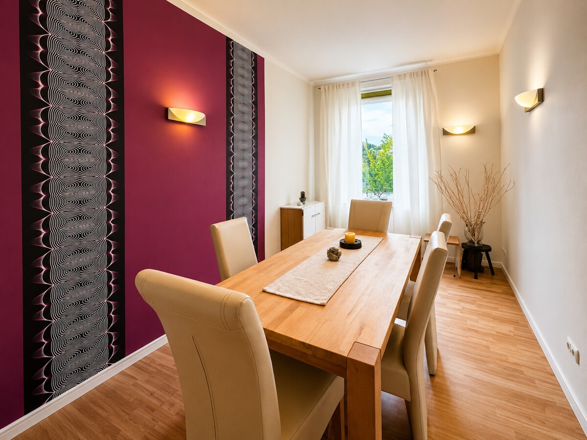Esszimmer mit anliegender Küche Esszimmer mit anliegender Küche - Objekt 9801
