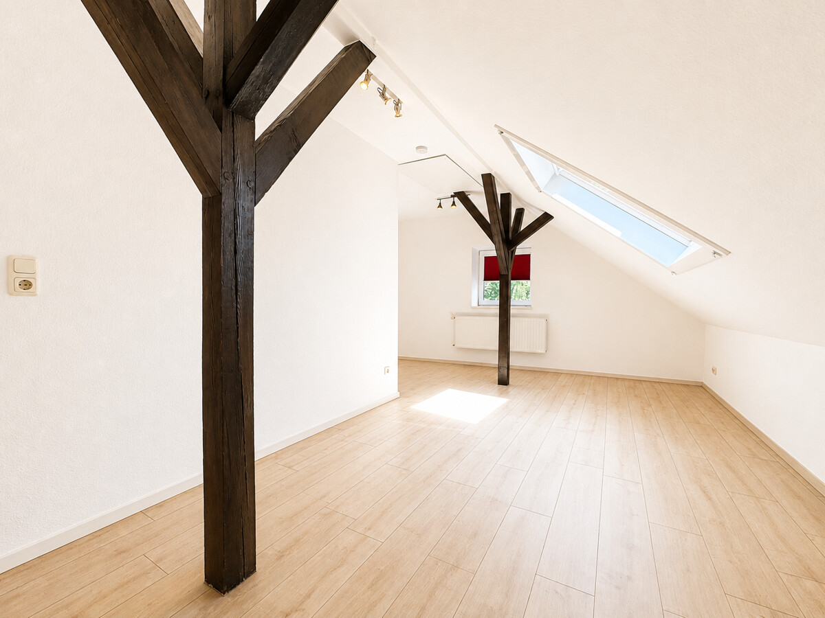 Schlafzimmer mit Holzbalken Schlafzimmer mit Holzbalken - Objekt 9803