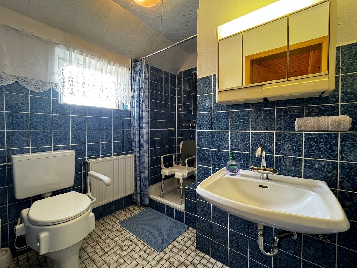 Badezimmer mit Dusche - Objekt 9784